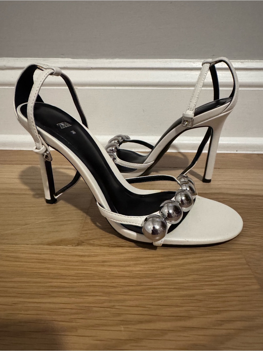 BRAND NEW! Zara White Strappy High Heels with Silver Orb Detail